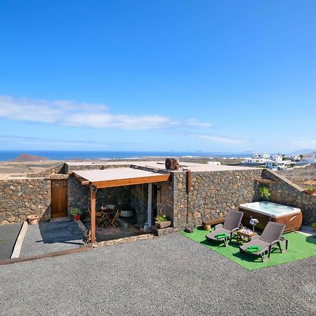 Apartamento Los 4 Nobles 티나조 외부 사진